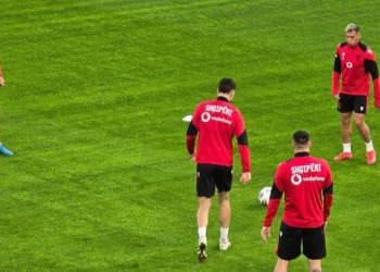 Zbulohet sa mijë bileta janë shitur deri tani për sfidën ndaj Andorrës, FSHF merr vendimin e rëndësishëm