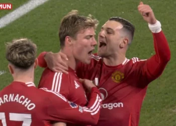 Manchester United bën detyrën ndaj Leicester, fitore e pastër ndaj “Dhelprave” (video)