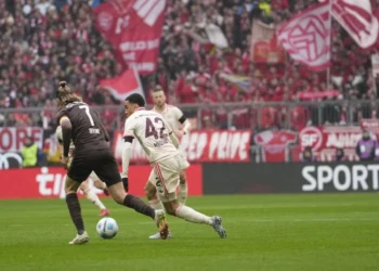 Bayern bën detyrën ndaj St. Pauli, plus 6 nga Leverkusen (video)