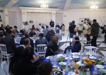 Berisha uron: Ramazani dhe Bajrami tjetër t‘i gjejë shqiptarët ashtu siç e meritojnë