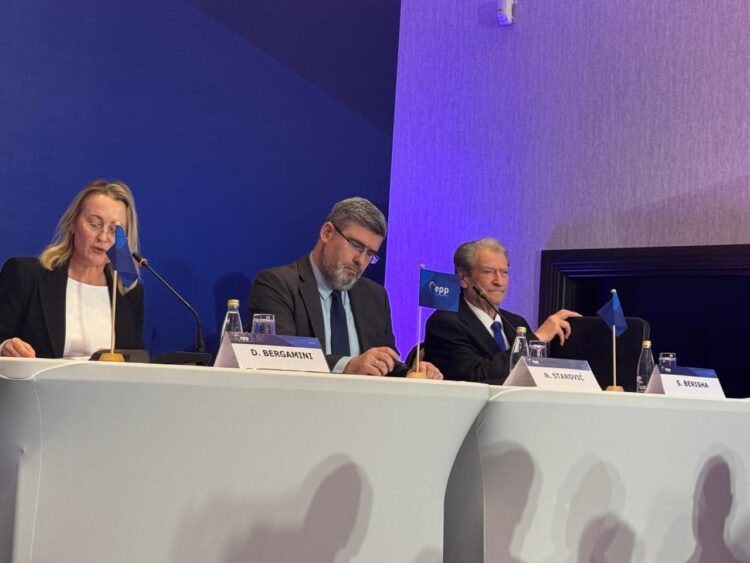 Berisha: Ashtu si përmbysëm diktaturën e Enver Hoxhës do të përmbysim edhe narkodiktaturën e Edi Ramës