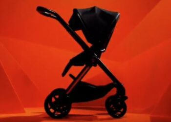 Me pedale frenash dhe numër identifikues, Lamborghini prodhon linjën e karrocave për fëmijë, kushton 5 mijë dollarë