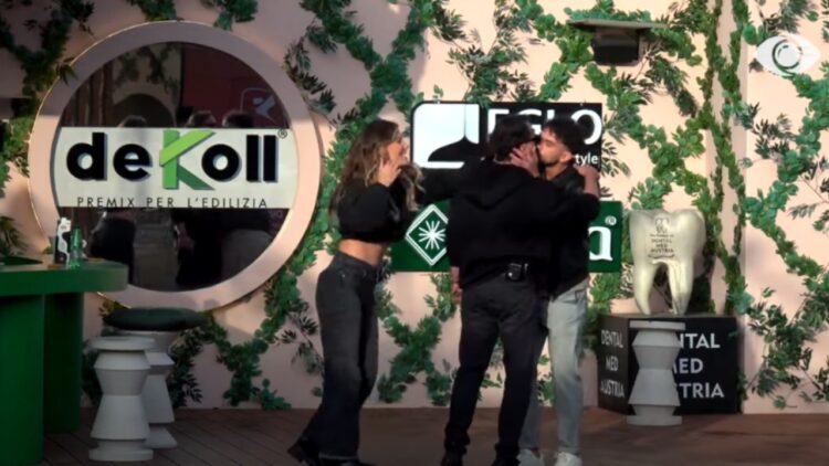 “Ishte e shpifur, e neveritshme”/ Valbona debaton me Aldon pas puthjes me Laertin