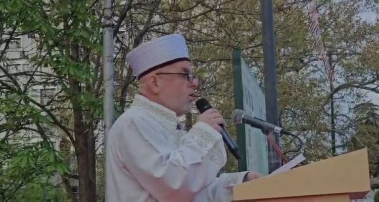 Myftiu i Elbasanit mesazh për zgjedhjet e 11 Majit: Të mos e shesim vullnetin tonë, vota është amanet