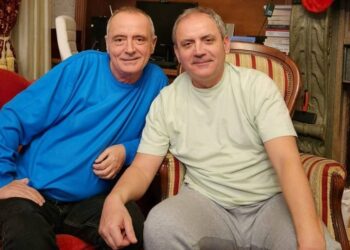 Ndarja nga jeta e gazetarit, reagon zemërthyer vëllai i tij Enkel Demi: Saimiri iku tek Hyji