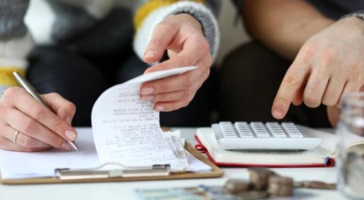 Halle të tjera për taksapaguesit, nga shkurti deklarata e taksave mbushet automatikisht nga modeli paraardhës