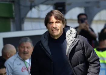 “Penalizohet Napoli”: Njoftimi përmbys renditjen e Serisë A