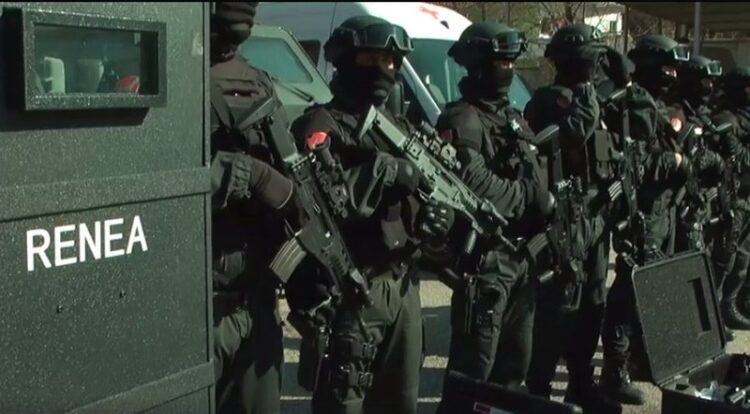 Rreth një vit në arrati/ Bashkëpunoi me Durim Bamin për kultivimin e drogës në Nikël, arrestohet ish-efektivi i RENEA-s (EMRI)