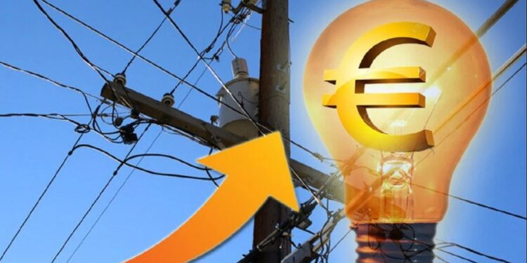 Nis nga sot faturimi i energjisë për 15% më shtrenjtë, qytetarët i përgjigjen me protestë