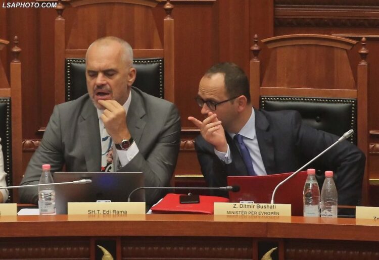 Bushati rrëzon sloganin dhe fushatën e PS ‘vetëm me Edin në BE’: Motori i zgjerimit është i fikur!