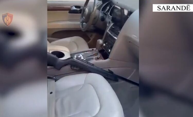 U kap me armë sportive në makinë, nis hetimi ndaj 44-vjeçarit në Sarandë
