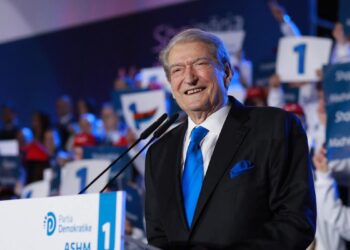 Deri në 6 milionë dollarë/ Partia Demokratike lobon në SHBA me vajzën e Susie Wiles dhe ish shefin e stafit të Rubios