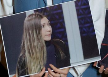 FOTOT/ Trondit arrestimi dhe vdekja e gazetares në burg! Raporti mjekoligjor: I mungonin sytë, truri…!