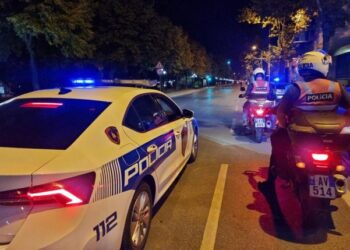 Dhunohet brutalisht dhe merret peng i riu në Tiranë, policia në ndjekje të autorëve