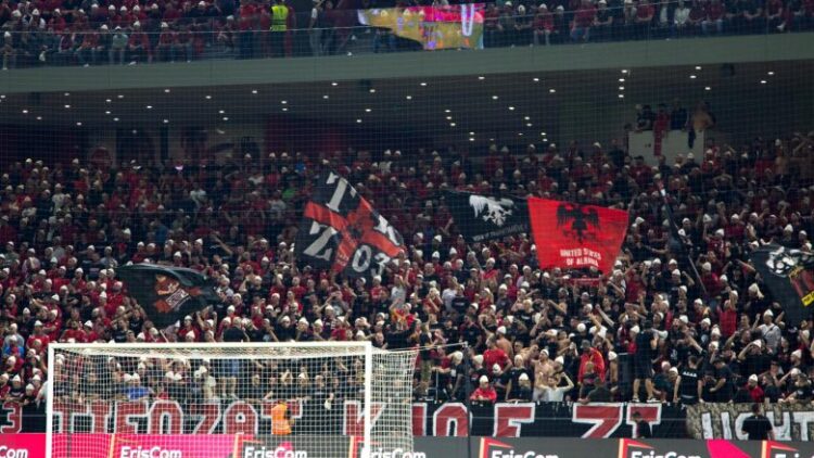 FIFA ndëshkoi Shqipërinë, zbulohet dokumenti me thirrjet diskriminuese të tifozëve kuqezi