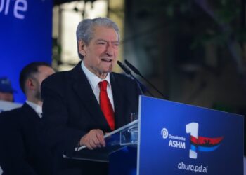 Berisha: Kongresi i Partisë Popullore Europiane votoi rezolutën në të cilën i jepet mbështetja më e fuqishme PD-së
