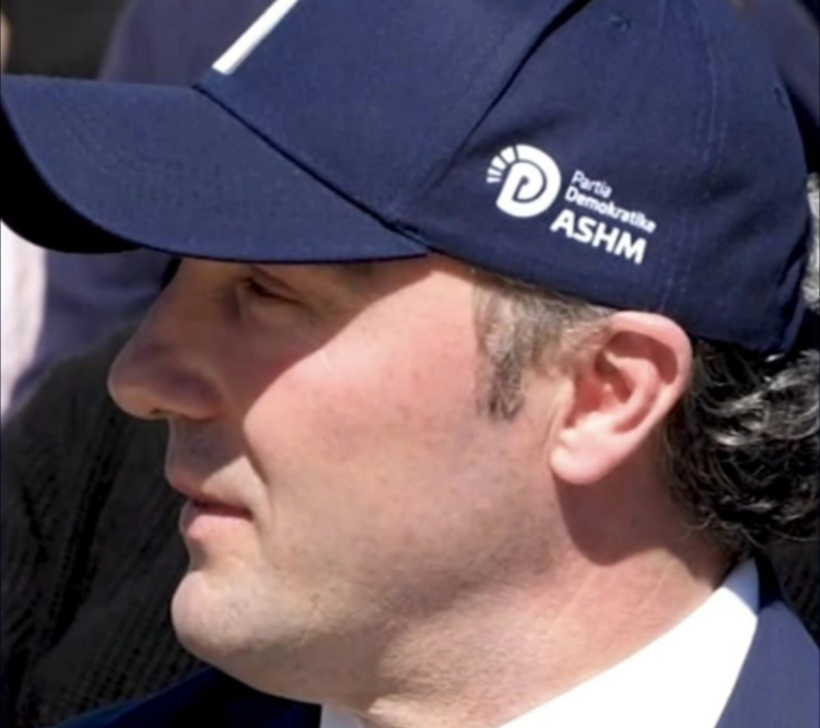 Spahia mesazh zonjave të Shkodrës: Ju nuk meritoni që një harbut t’ju drejtohet me fjalor të turpshëm