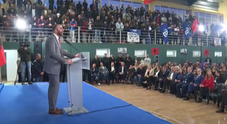 Bardhi nga Lushnja: Simbol i korrupsionit, Balluku mendon se mund të blejë dinjitetin e qytetarëve me para