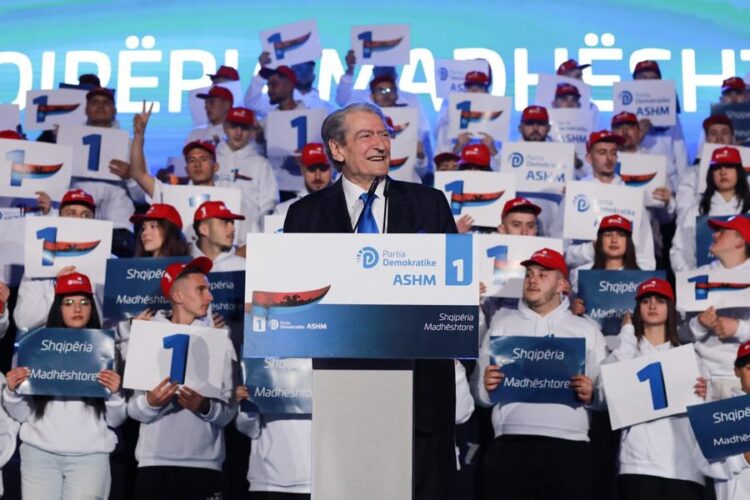 Berisha paralajmëron Ramën: Mos guxo të prekësh votën! Më 12 maj do mblidhemi në këtë shesh për të festuar