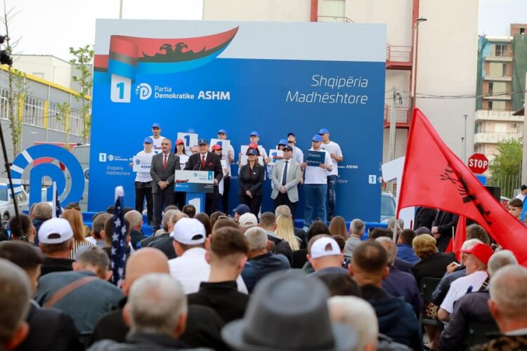 Berisha paralajmëron bandat: Mos kërcënoni për vota, së bashku me Ramën do të shkoni te Veliaj