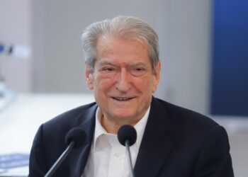 Berisha udhëton drejt Spanjës për të marrë pjesë në kongresin e PPE, i ftuar të mbajë një fjalim