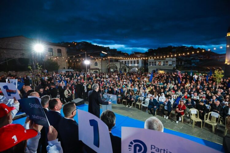 Berisha: Do t’ju kthejmë qytetarëve paratë që qeveria e Ramës po ju vjedh përditë