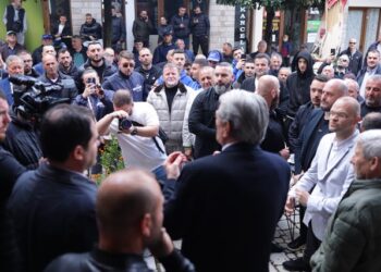 Berisha: Premtoi ujë dhe nuk e solli kurrë, krutanët do i japin ujë në bisht të lugës Ramës