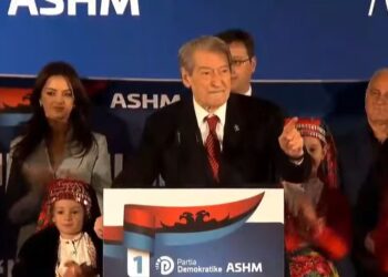 Berisha: As emrin s’dua të ja dëgjoj, por për hir të qytetarëve jam gati të ballafaqohem me Ramën