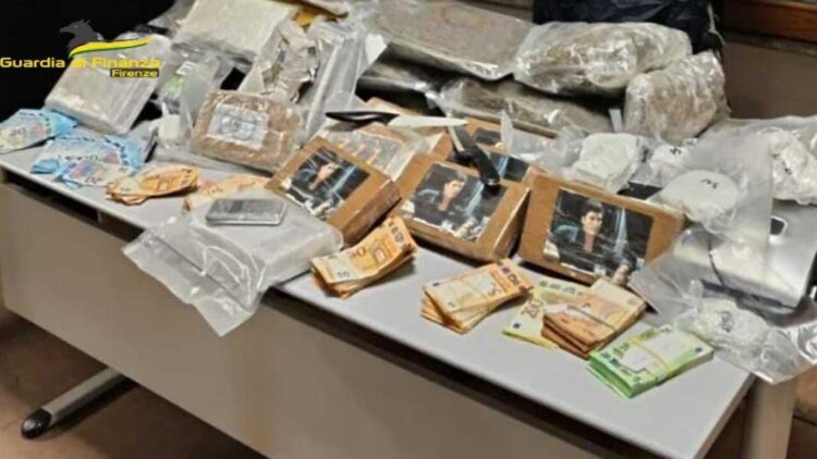 Kapet me 600 mijë euro kokainë në makinë, arrestohet shqiptari në Itali