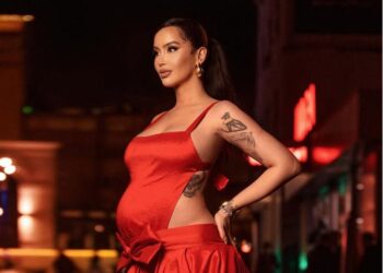 I bleu djalit karrocë “Lamborghini”, Dafina Zeqiri “kryqëzohet” nga ndjekësit! Reagon dhe bashkëshorti