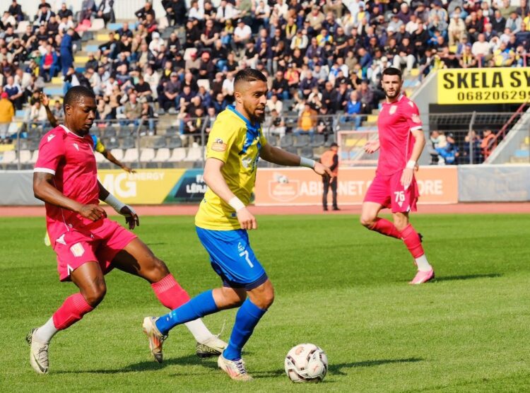 Superiore/ 90 minuta lojë për të vendosur fatin e një edicioni futbollistik, 6 skuadra luajnë për gjithçka