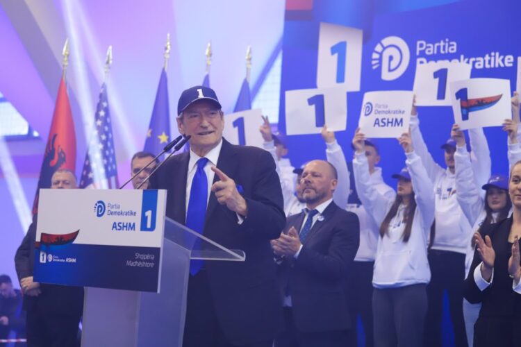 Incidenti në Dibër, Berisha: Provokim i ulët i Blendi Klosit