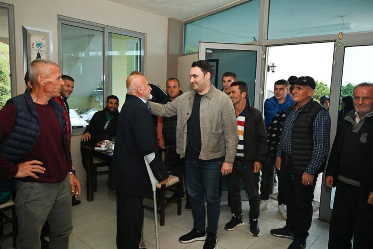 Këlliçi: Qytetarët s‘kanë nevojë për tallava politike apo tundje pasaportash, por zgjidhje të problemeve