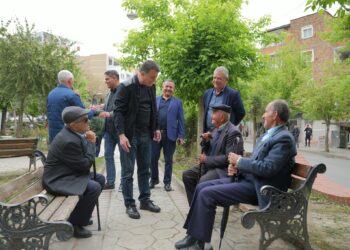 Noka me banorët e Gramshit: Ju nuk keni nevojë për një hajdut, por për qeveri që të punojë me zemër