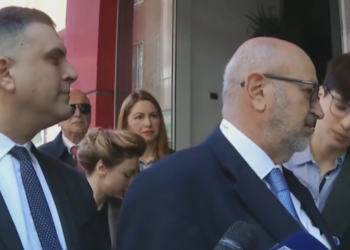 Zgjedhjet e 11 majit/ Ambasadori i OSBE takim në Partinë e Lirisë, Zannier: Meta në burg?