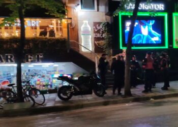 “Pse s’më takon?”/ Karrige, armë zjarri dhe…! Si nisi sherri i djeshëm me një të plagosur në Tiranë