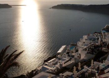 Greqi/ I bie krevati në kokë, humb jetën punonjësja shqiptare në Santorini