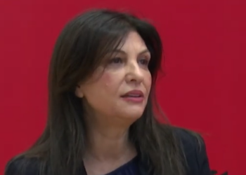 Topalli flet e përlotur nga Selaniku: Votoni për t’i kthyer dinjitetin jo vetëm familjes tuaj, por mbarë Shqipërisë