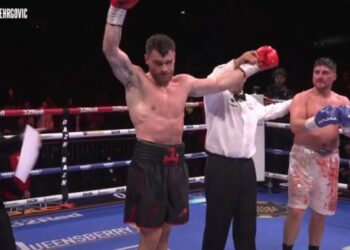 Jurgen Uldedaj triumfon ndaj boksierit kilian në Manchester