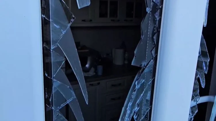 “As kur ka rënë tërmet, nuk është tronditur shtëpia si mbrëmë”/ Banorët flasin për shpërthimin në Elbasan