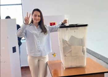 Kush është 25-vjeçarja që la jashtë ish-deputetin e PD-së, fitoi në listë të hapur