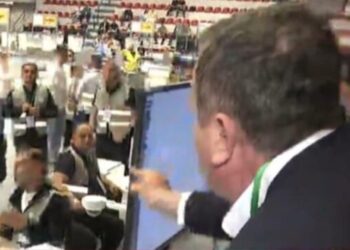 Diaspora/ Tensione në Parkun Olimpik, PD konteston votën e Greqisë! Balla kërcënon komisionerin