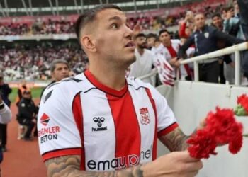 Rey Manaj përjashtohet nga skuadra e Sivasspor