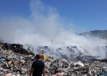 Gjirokastër/ Zjarr në vendgrumbullimin e mbeturinave në Libohovë
