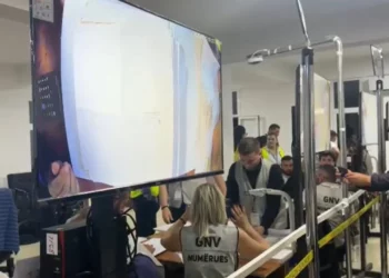 Numërohen 424 nga 449 kuti në Vlorë: PS 8 mandate, PD 4 – Lapaj në garë për të rrëmbyer një prej tyre