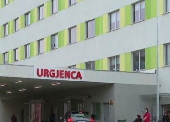 Si u ndanë urgjencat kirugjikale mes spitaleve pa lajmëruar askënd!