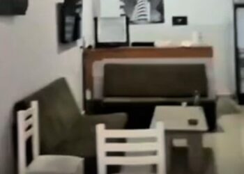 Tiranë/ Një tjetër zyrë pa logo e PS-së zbulohet te rruga ‘Besim Alla’