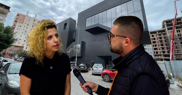 Rrumpalla në Bashkinë e Tiranës, drejtoresha rrit sipas qejfit taksat e biznesit