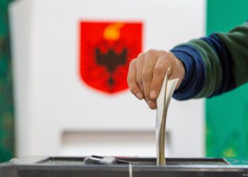 PD-ASHM në avantazh të ngushtë ndaj PS në Vorë, numërohen 6 kuti