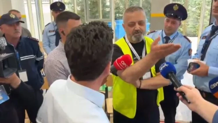 Shpallen të pavlefshme fletët e votimit të “Mundësisë”/ Përplasje mes vëzhguesve dhe numëruesve, Policia i nxjerr jashtë